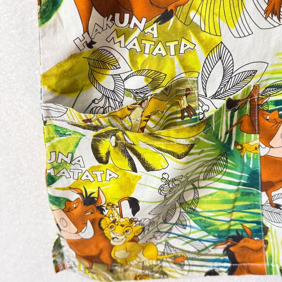 Disney Scrubs Lion King Graphic Print Top Sz 2XL Nursing Medical Workwear - Picture 4 of 9